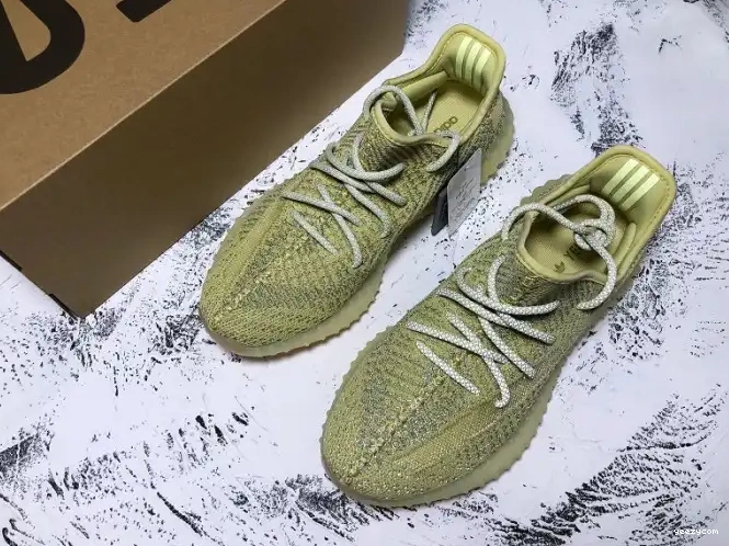 Adidas V2 FV3255 350 Yeezys Reflective Antlia 0528